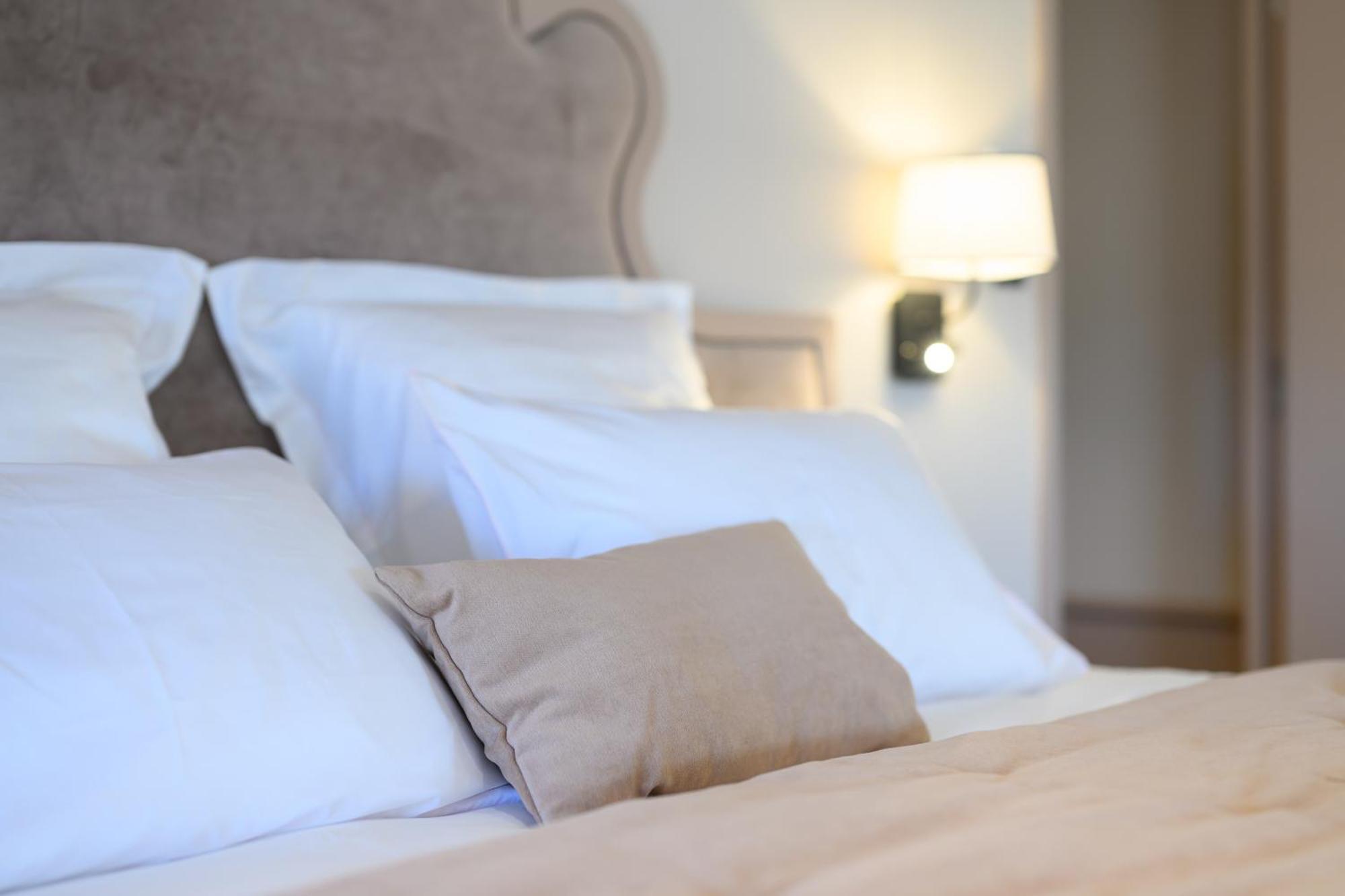 Les Suites Bb, Champagne Besserat De Bellefon Эперне Экстерьер фото