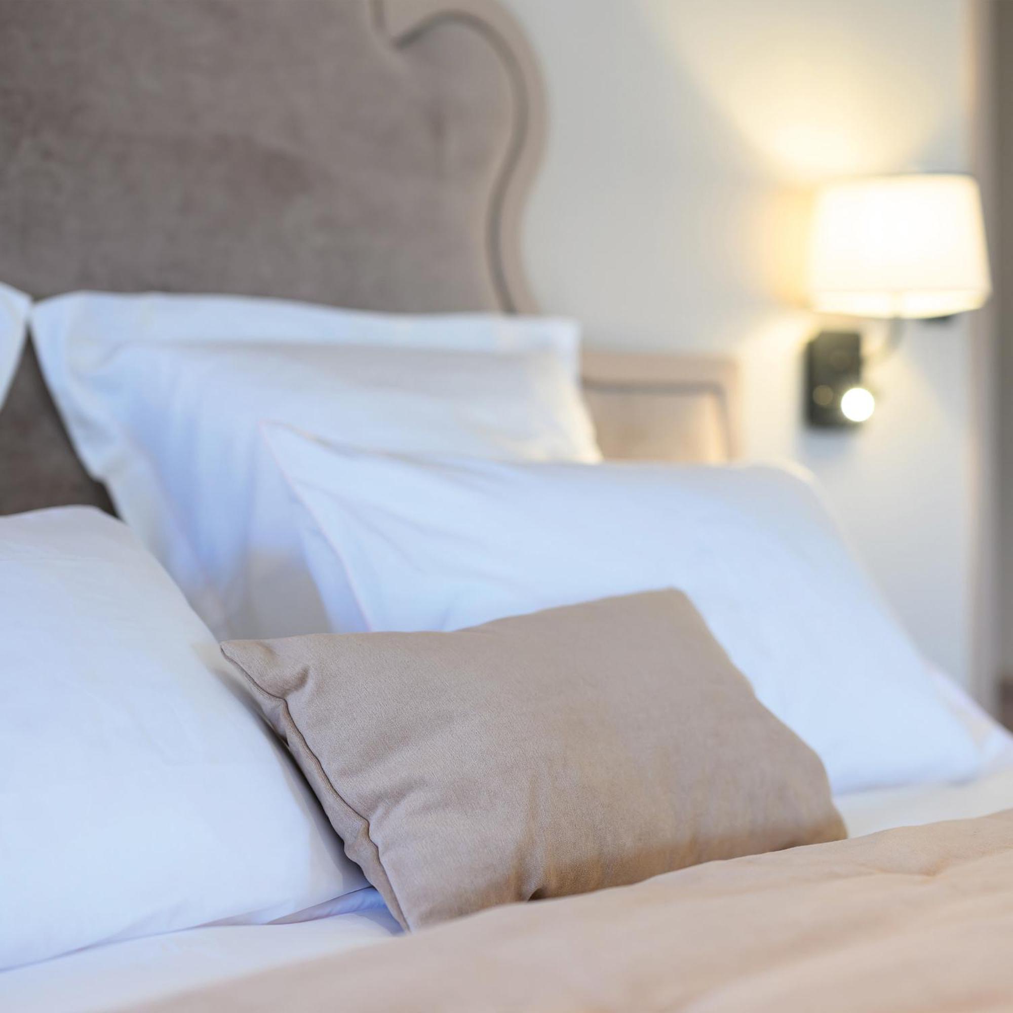 Les Suites Bb, Champagne Besserat De Bellefon Эперне Экстерьер фото
