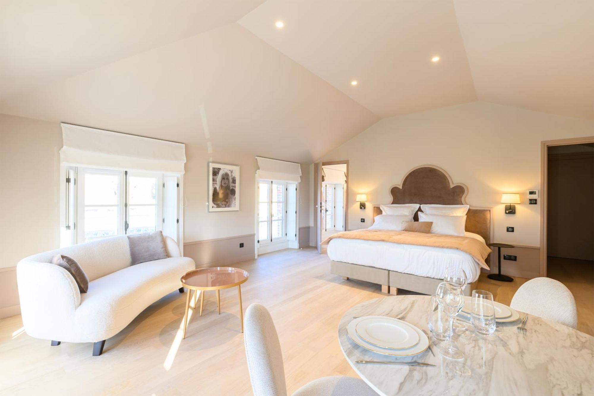 Les Suites Bb, Champagne Besserat De Bellefon Эперне Экстерьер фото