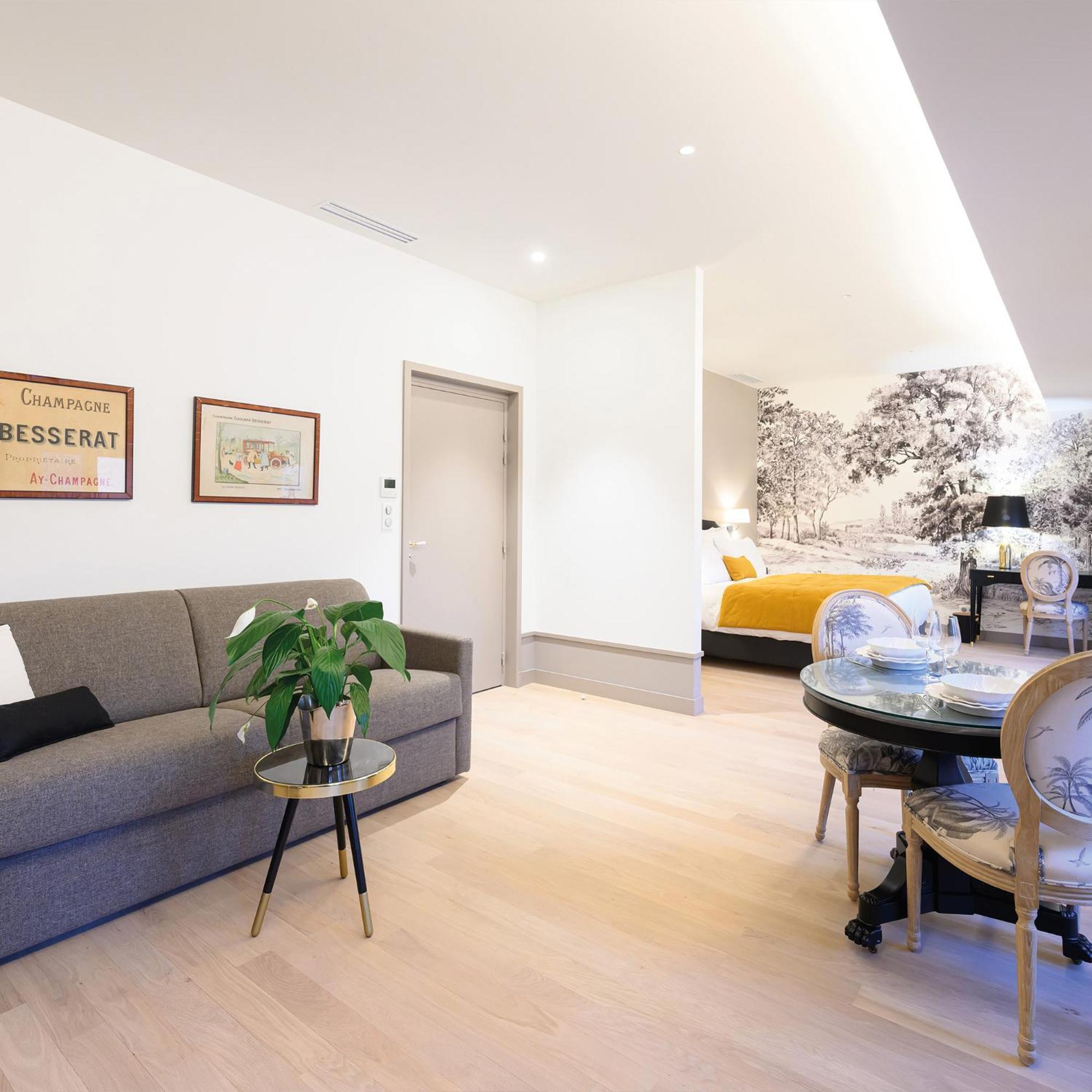 Les Suites Bb, Champagne Besserat De Bellefon Эперне Экстерьер фото